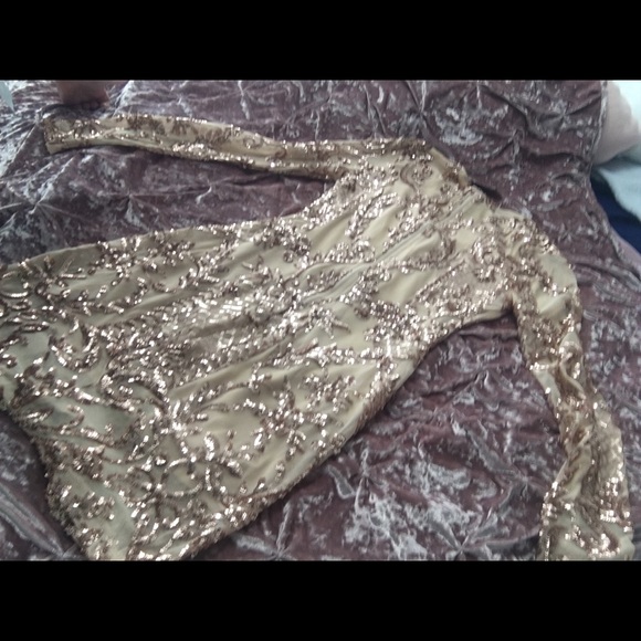 Women dresses - Picture 2 of 6